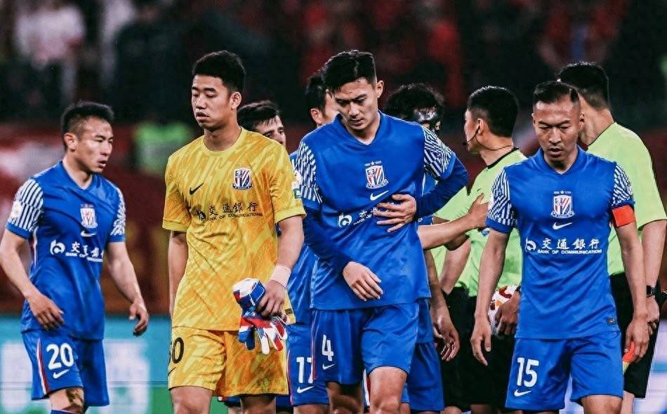 gtimg, 后腰黄政宇 gtimg, 后腰黄政宇